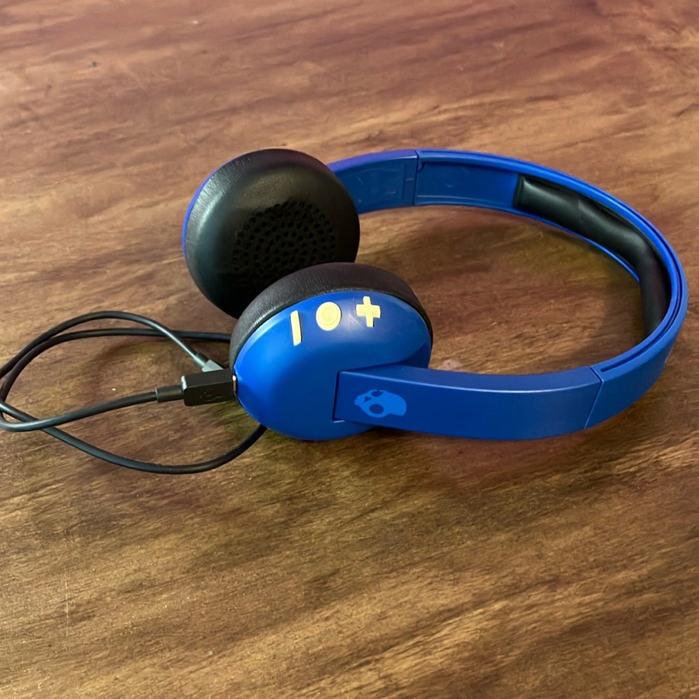 Skullcandy kids headphones
